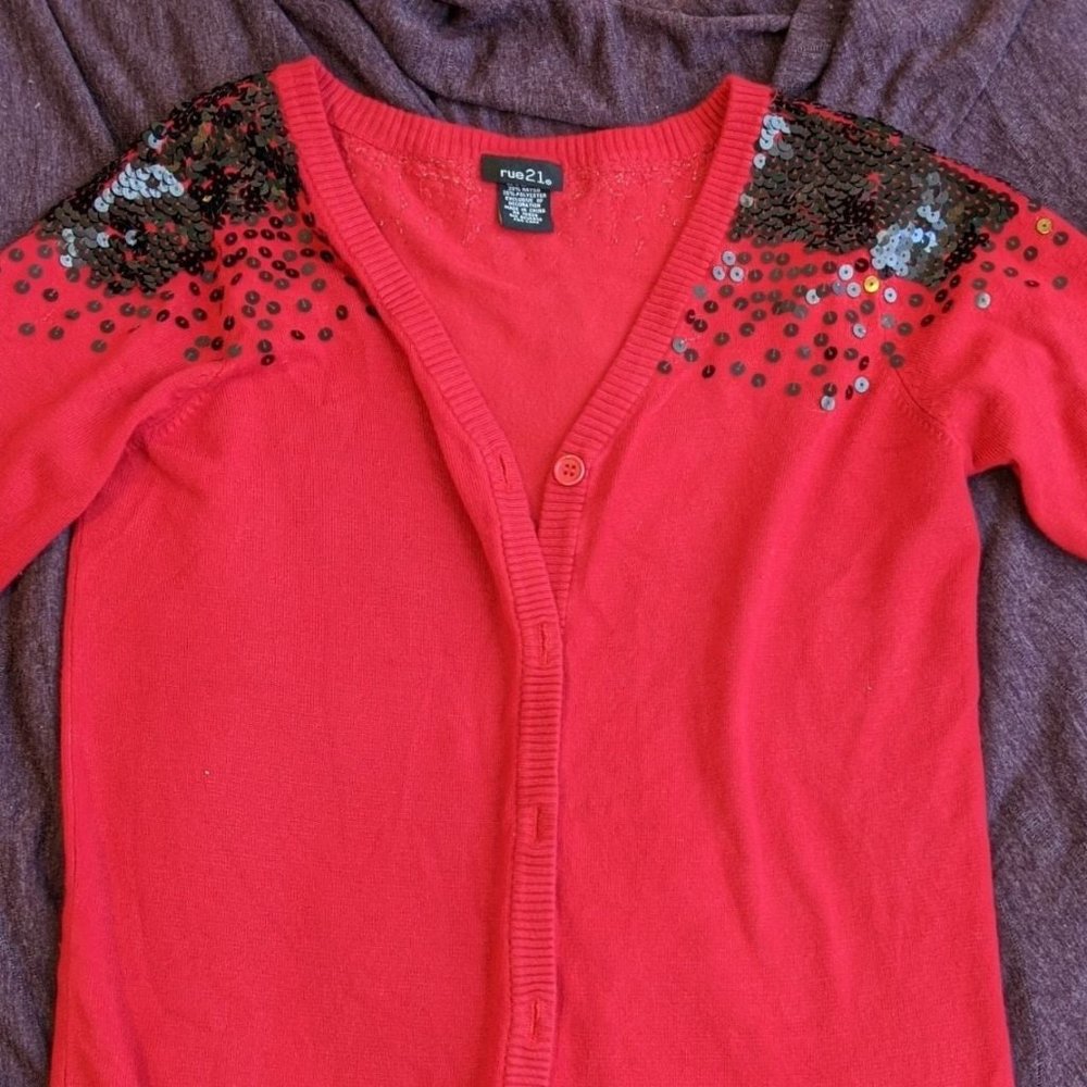 Women's/Juniors Cardigan with black sequin detail